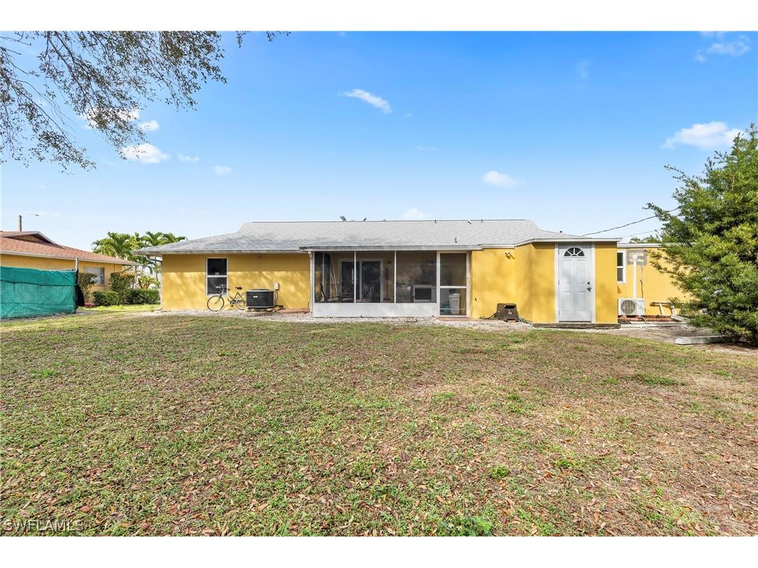 2040 46th Terrace SW Naples FL 34116 226009735 image21