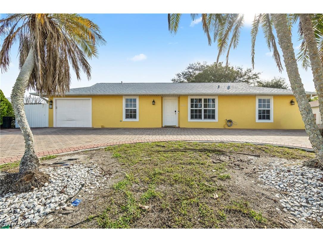 2040 46th Terrace SW Naples FL 34116 226009735 image38