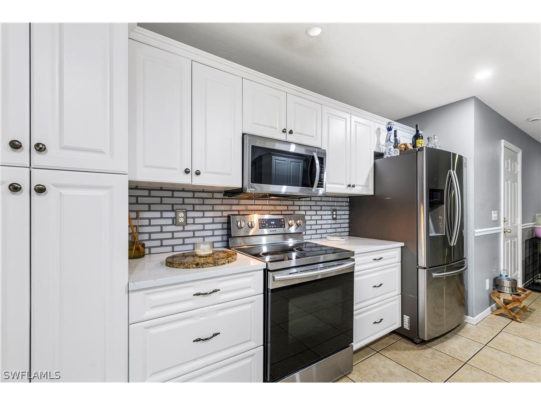 2040 46th Terrace SW Naples FL 34116 226009735 image8