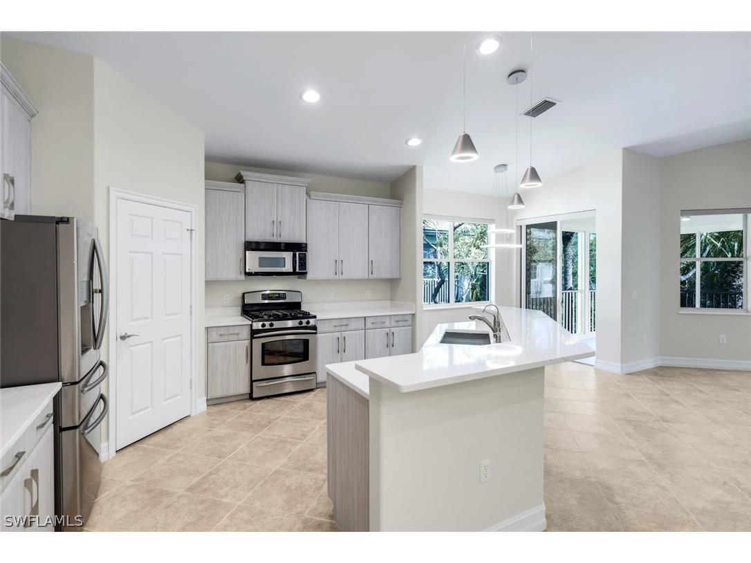 2040 Tarpon Bay Drive N #201 Naples FL 34119 226010756 image16