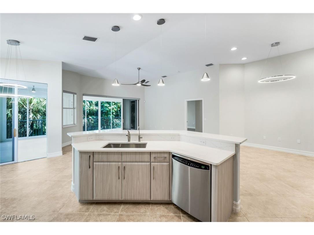 2040 Tarpon Bay Drive N #201 Naples FL 34119 226010756 image17