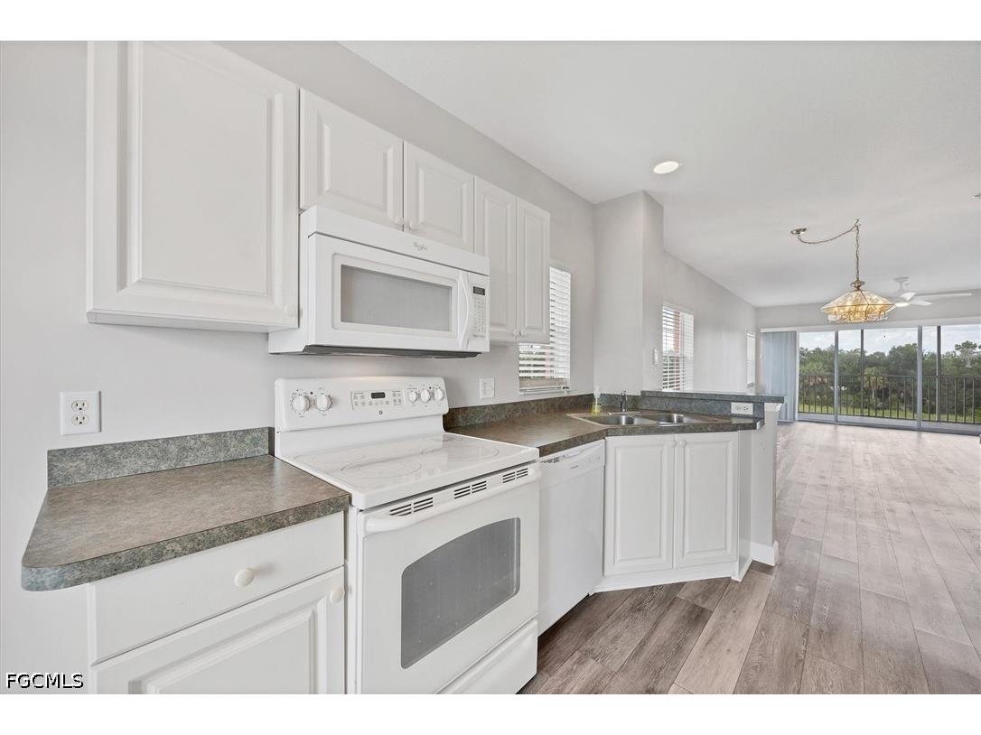2040 Willow Hammock Circle #301 Punta Gorda FL 33983 2026020986 image11