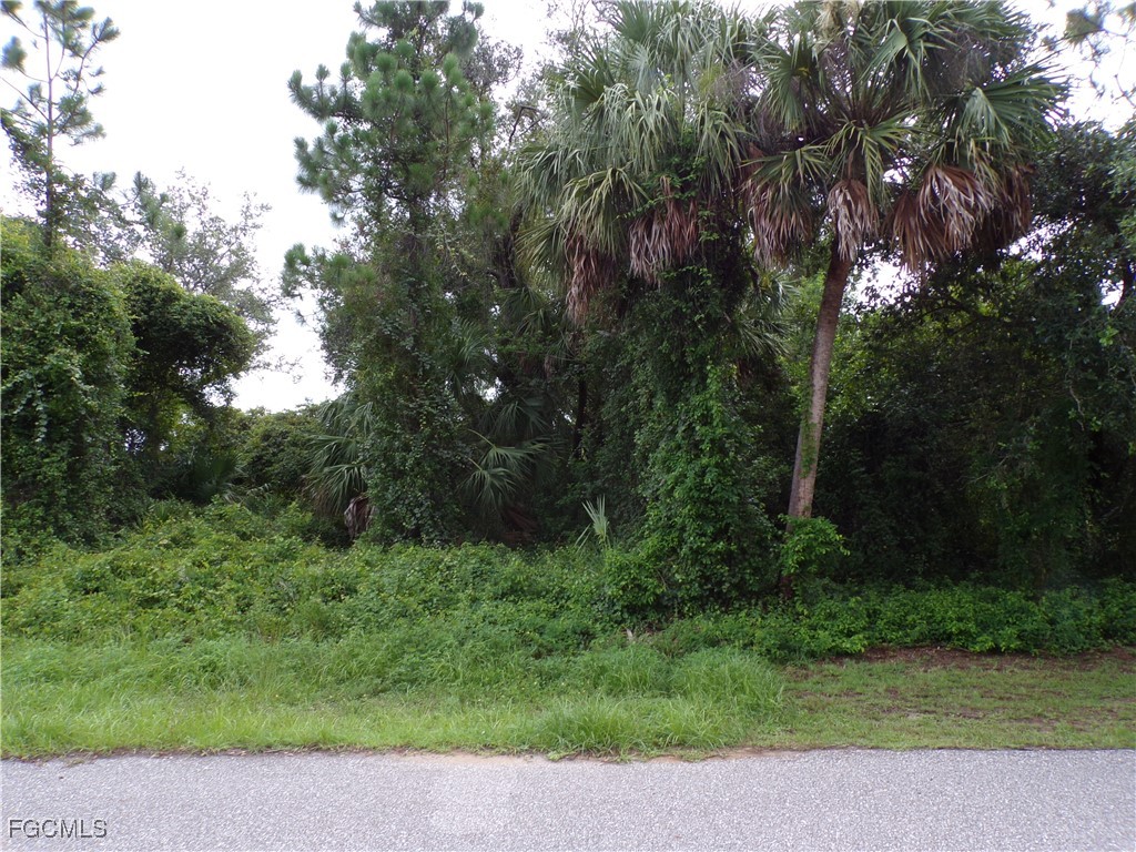 20404 Wingate Avenue Port Charlotte FL 33954 2025003149 image1