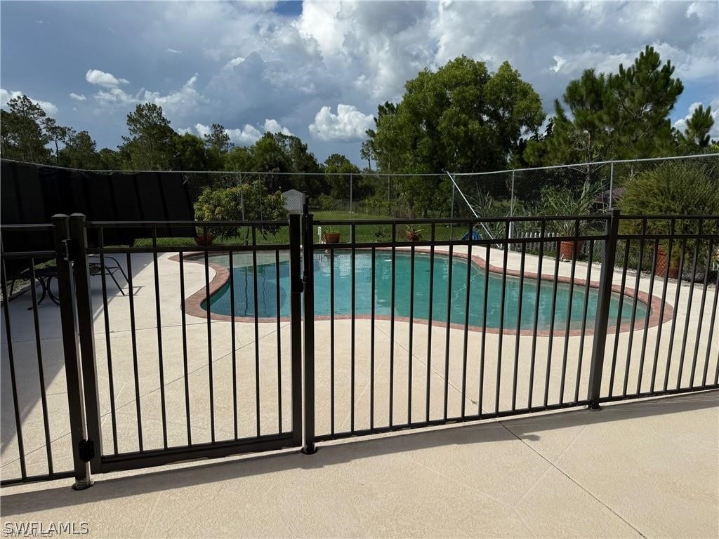 2041 24th Avenue NE Naples FL 34120 226010506 image25