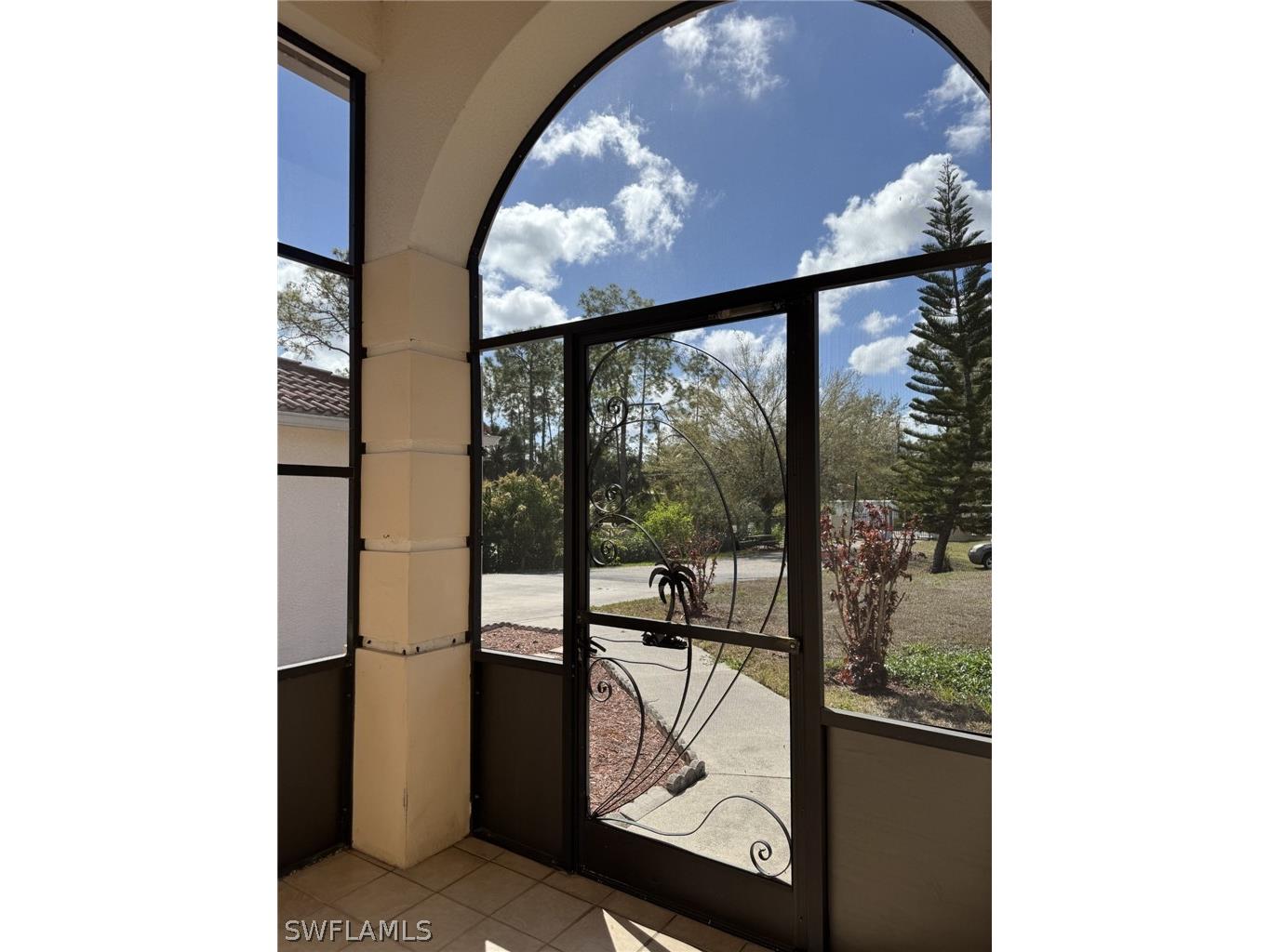 2041 24th Avenue NE Naples FL 34120 226010506 image3