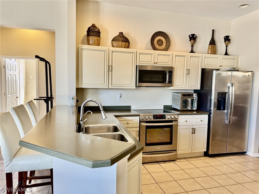2041 24th Avenue NE Naples FL 34120 226010506 image6