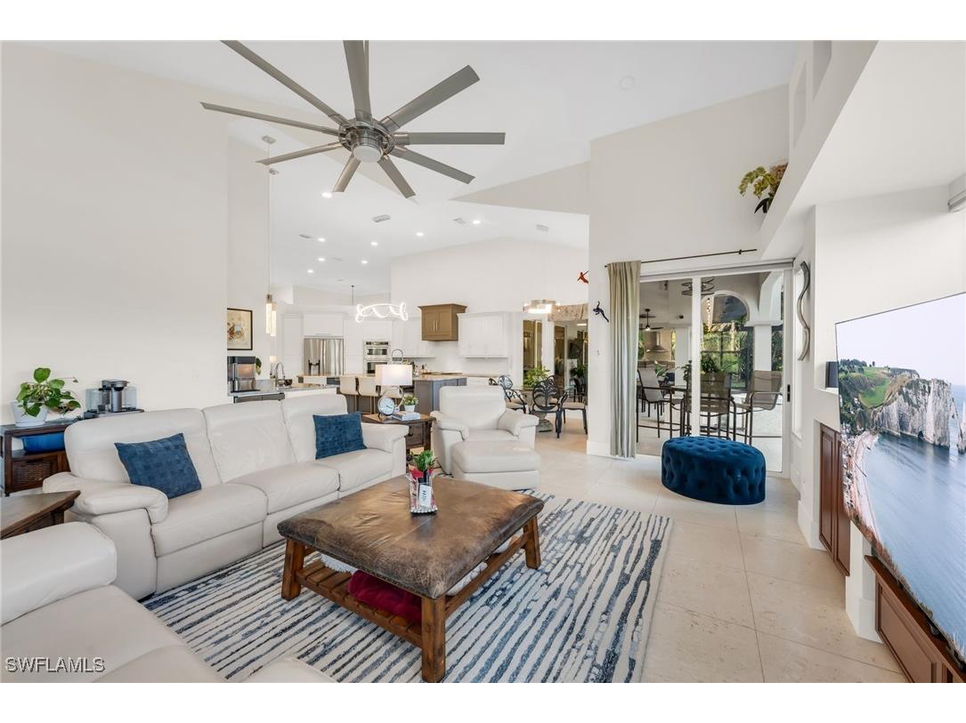 2041 Prince Drive Naples FL 34110 225084031 image7