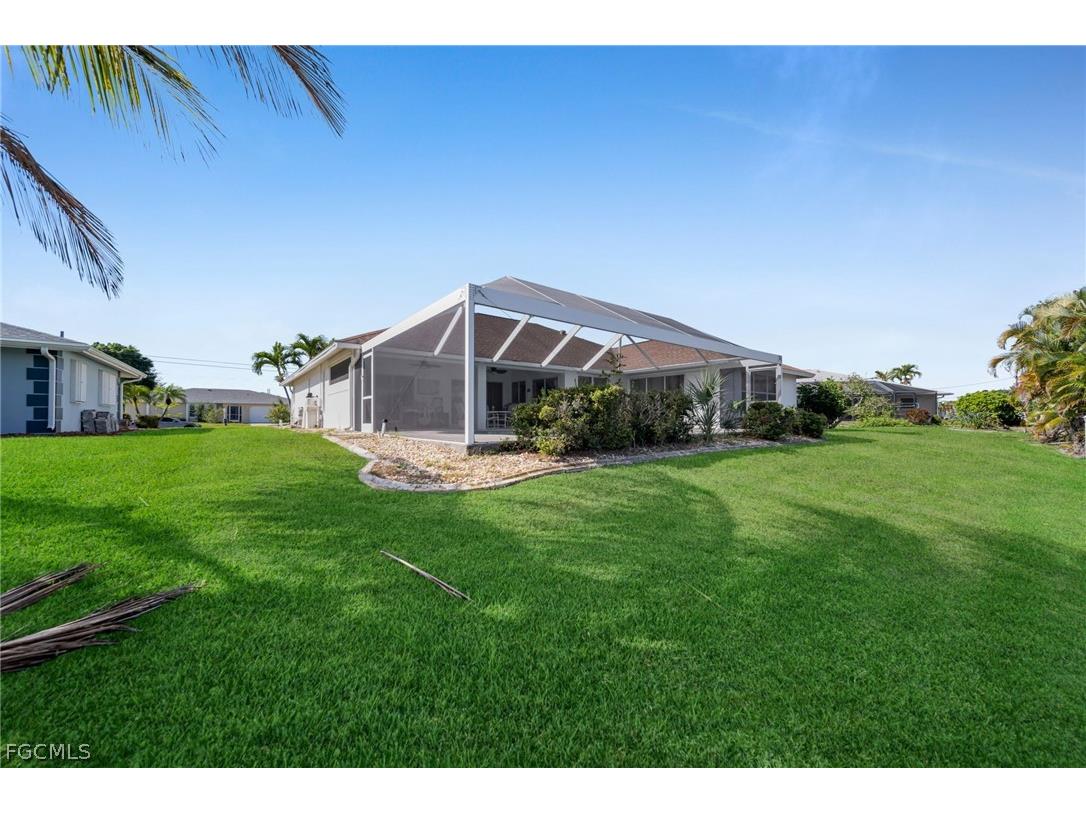 2041 SE 16th Street Cape Coral FL 33990 2026012225 image17