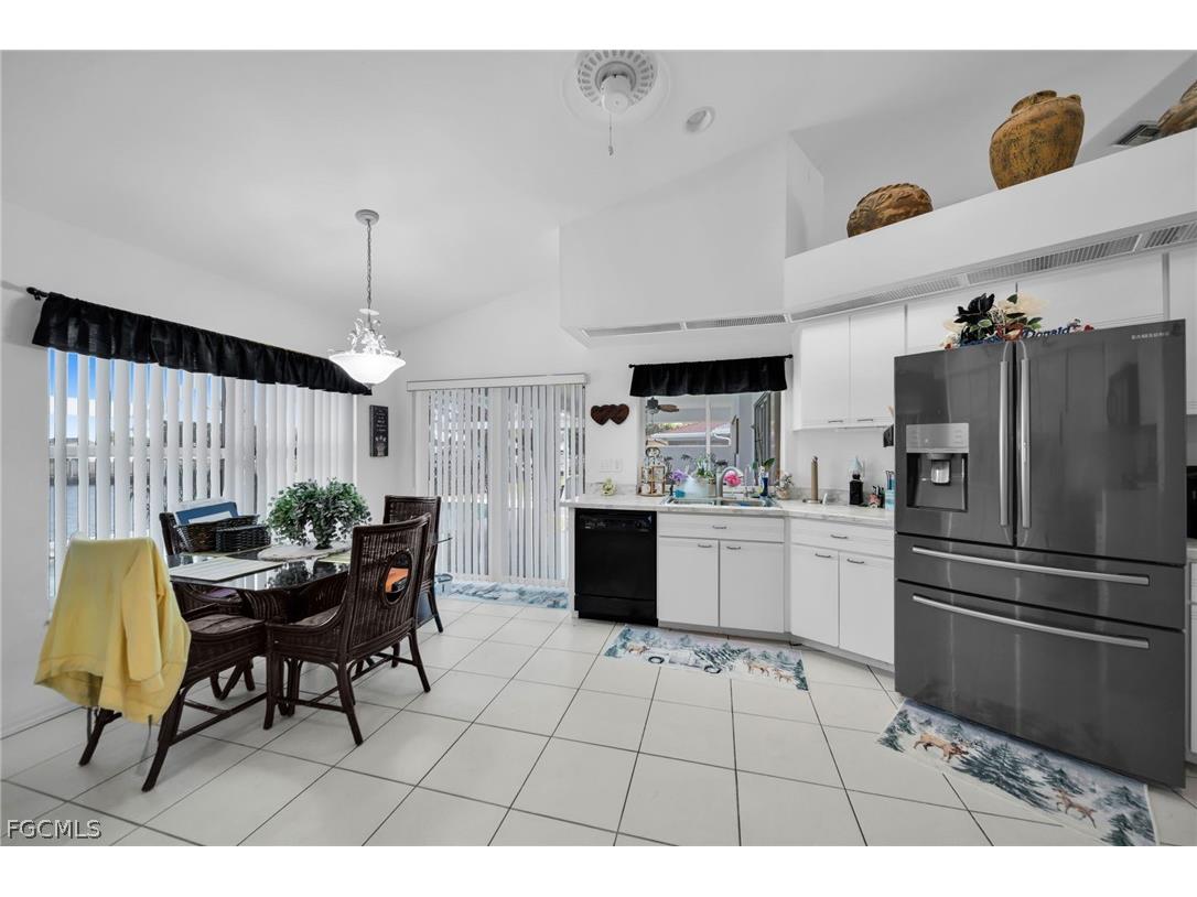 2041 SE 16th Street Cape Coral FL 33990 2026012225 image29