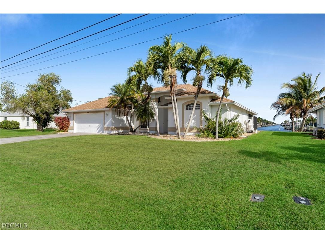 2041 SE 16th Street Cape Coral FL 33990 2026012225 image5