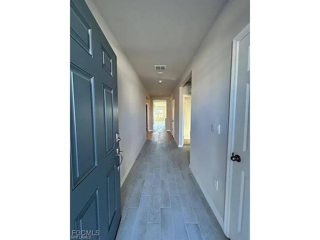 20419 Camino Torcido Loop North Fort Myers FL 33917 2025005609 image2