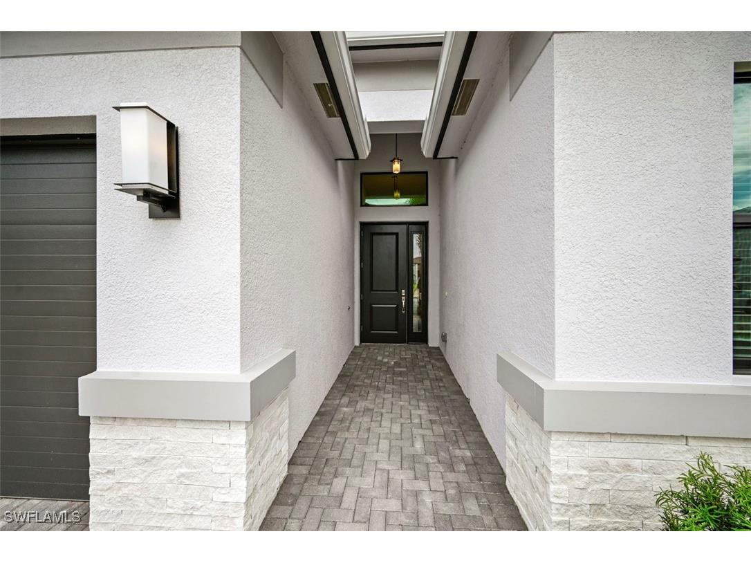 20428 Estero Crossing Boulevard Estero FL 33928 225068075 image5