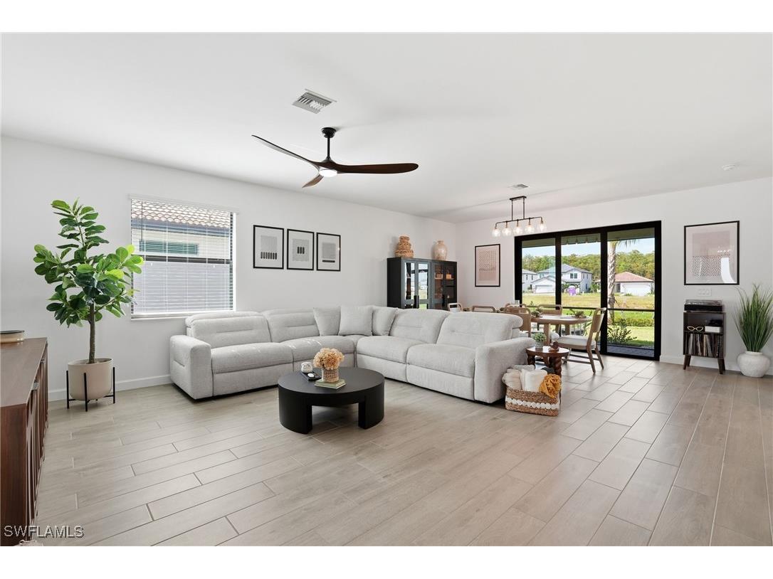 20428 Verawood Loop Estero FL 33928 225077003 image4