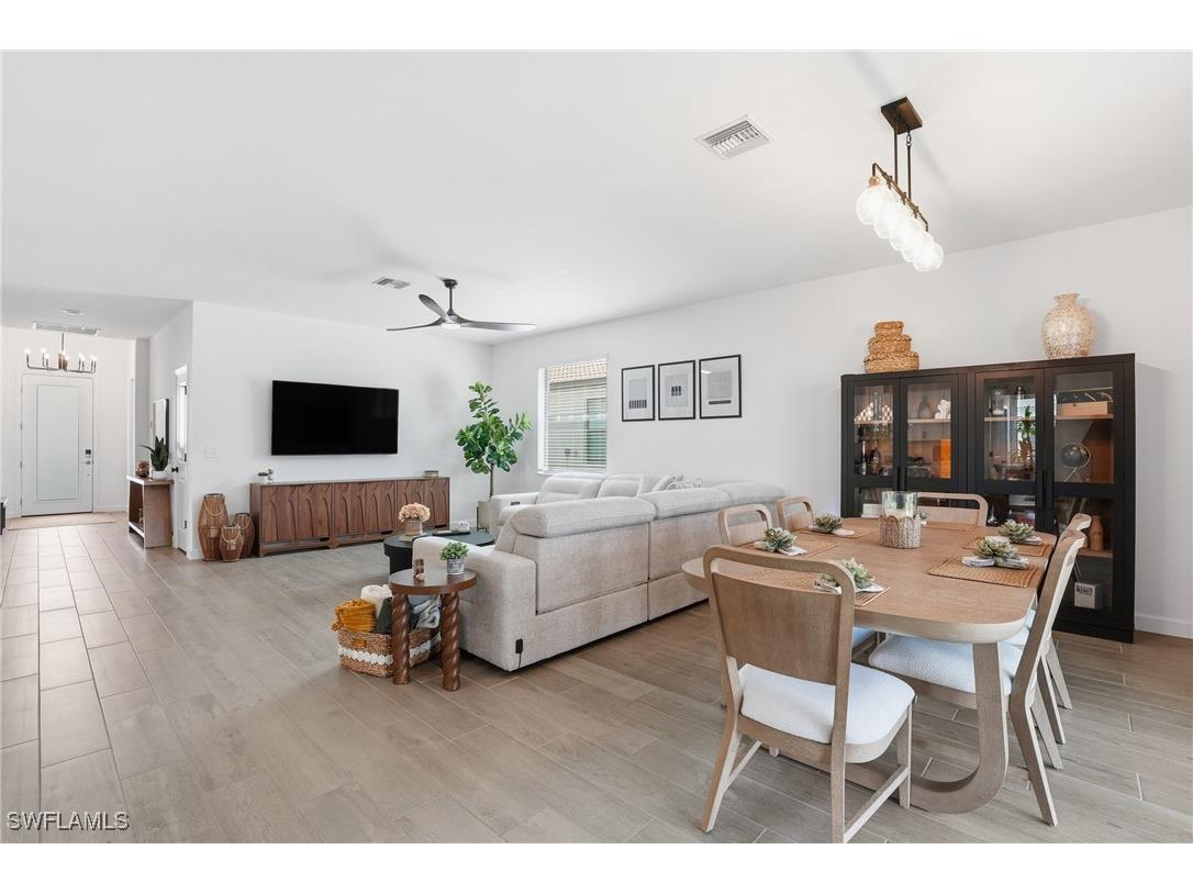 20428 Verawood Loop Estero FL 33928 225077003 image8