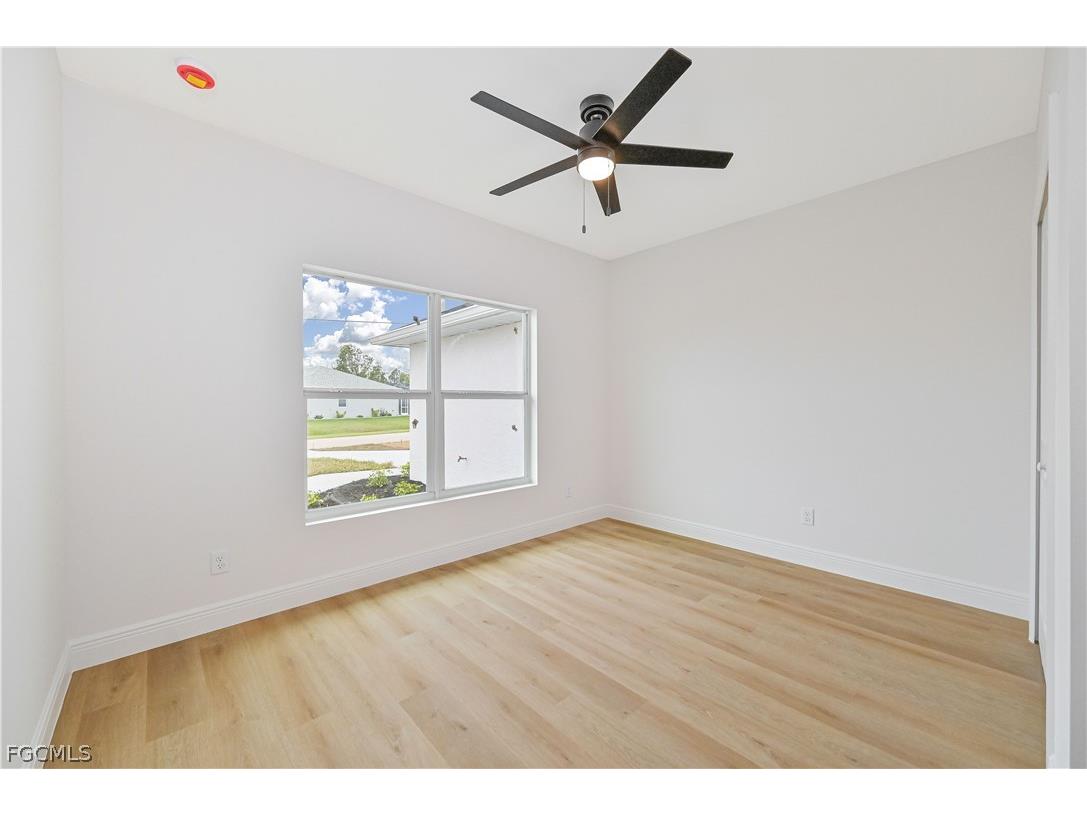 2043 NE 42nd Street Cape Coral FL 33909 2026013516 image20