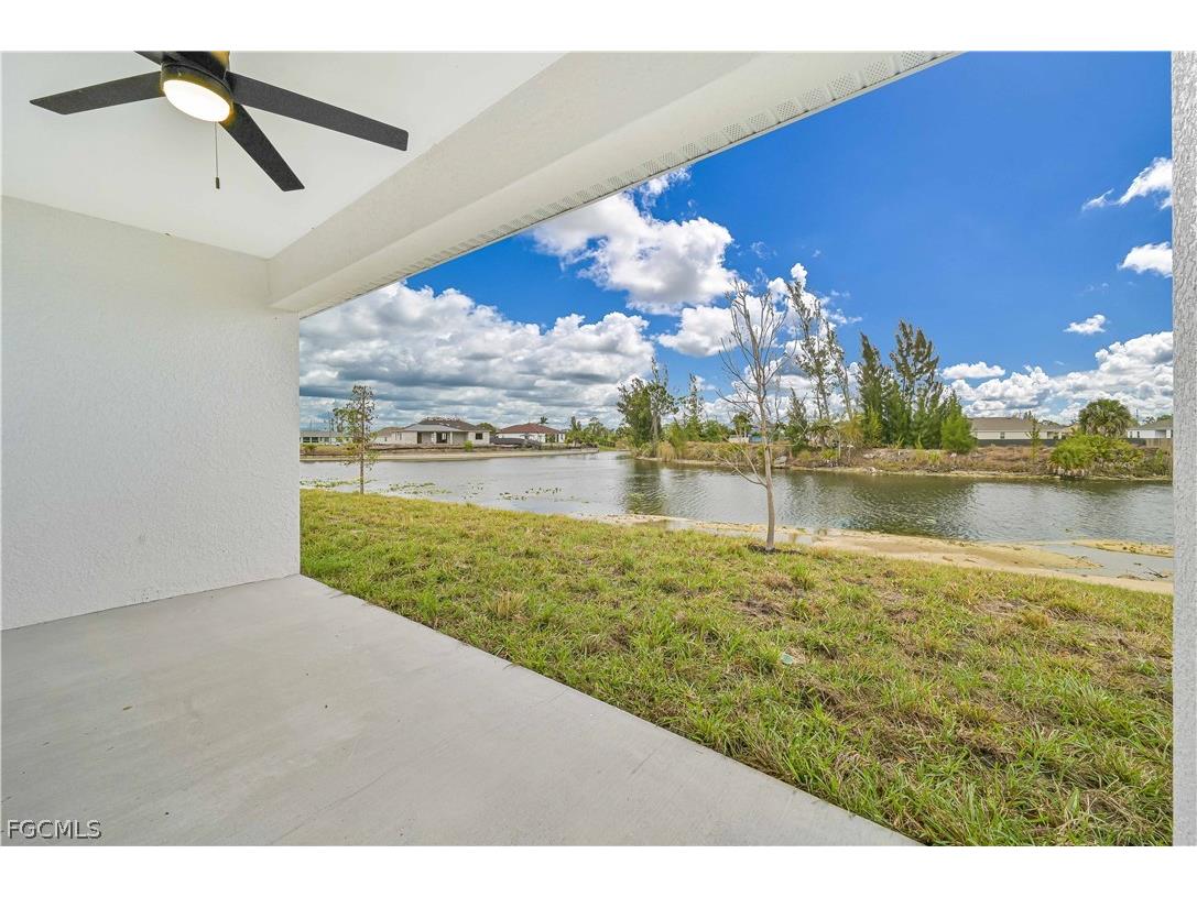 2043 NE 42nd Street Cape Coral FL 33909 2026013516 image27