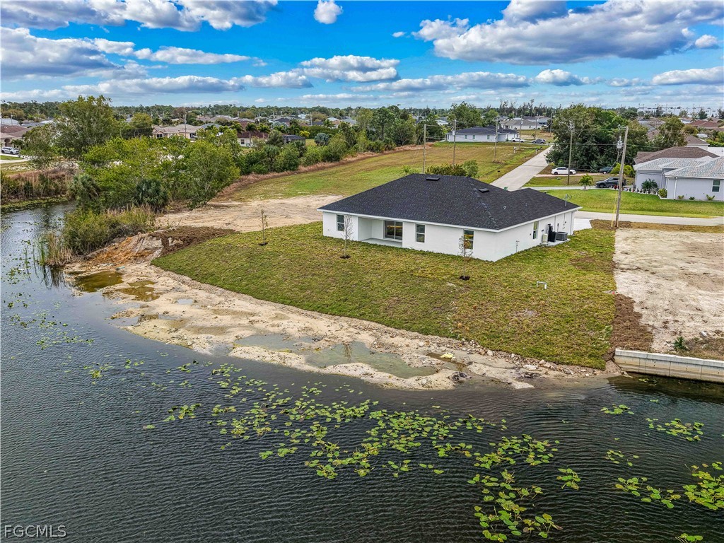 2043 NE 42nd Street Cape Coral FL 33909 2026013516 image30