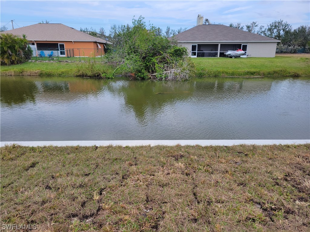2043 NE 5th Terrace Cape Coral FL 33909 223058518 image1