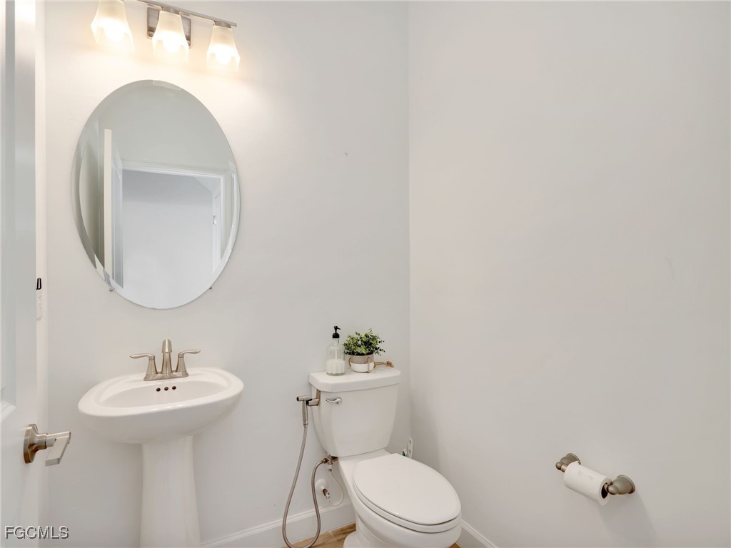 20438 Napa Loop Estero FL 33928 2025010901 image25