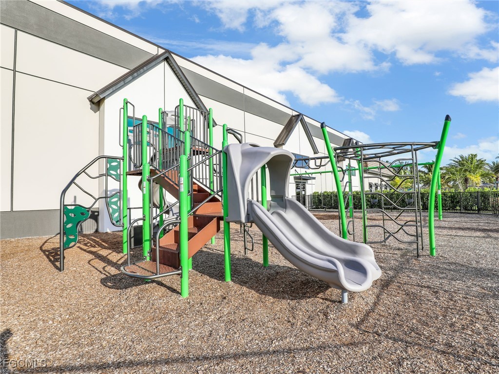 20438 Napa Loop Estero FL 33928 2025010901 image50