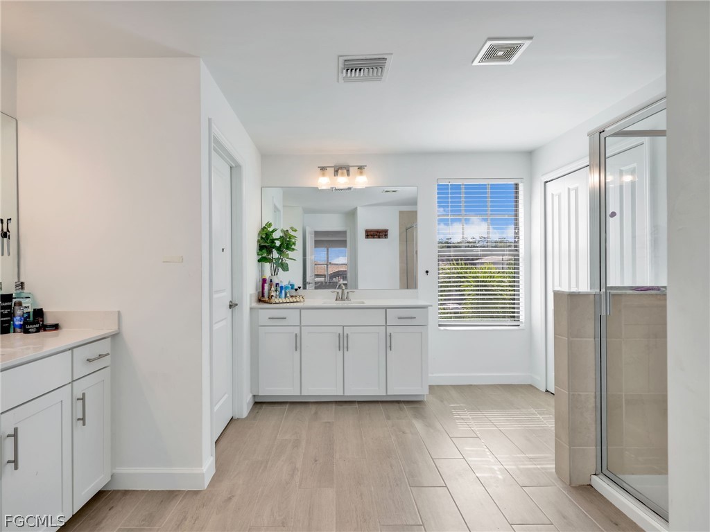 20438 Napa Loop Estero FL 33928 2026011584 image32