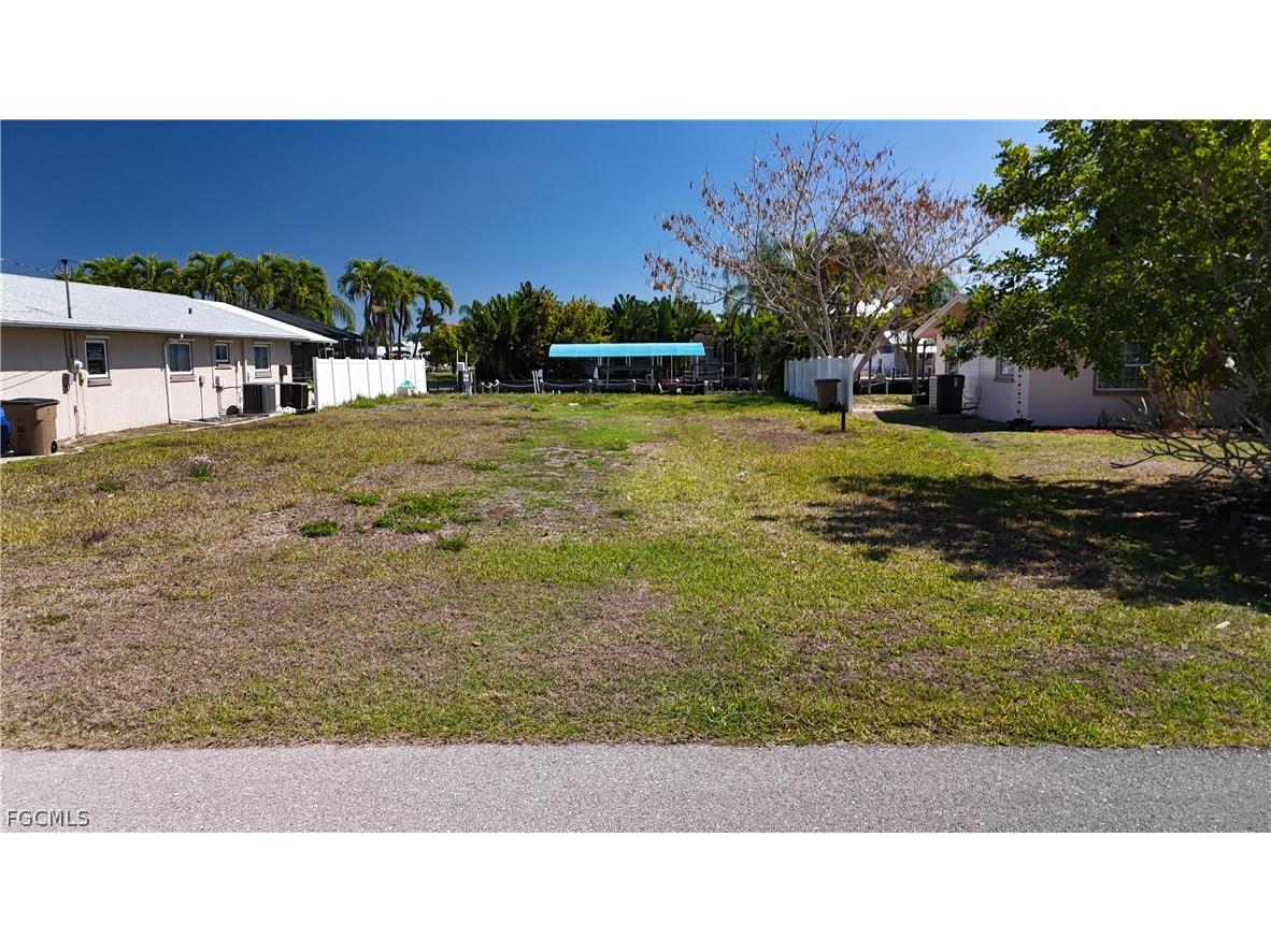 2044 Aruba Avenue Fort Myers FL 33905 2026013831 image13