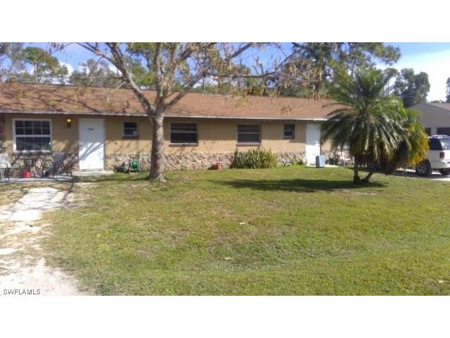 2045-2047 Eloise Circle North Fort Myers FL 33917 224012890 image1