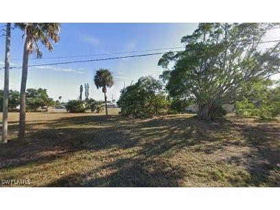 2045 Carver Avenue Fort Myers FL 33916 225018872 image1