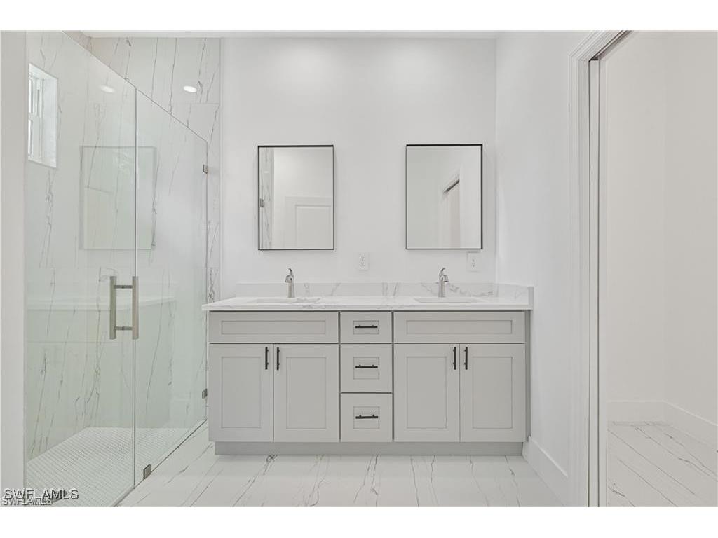 2045 Carver Avenue Fort Myers FL 33916 226000930 image11