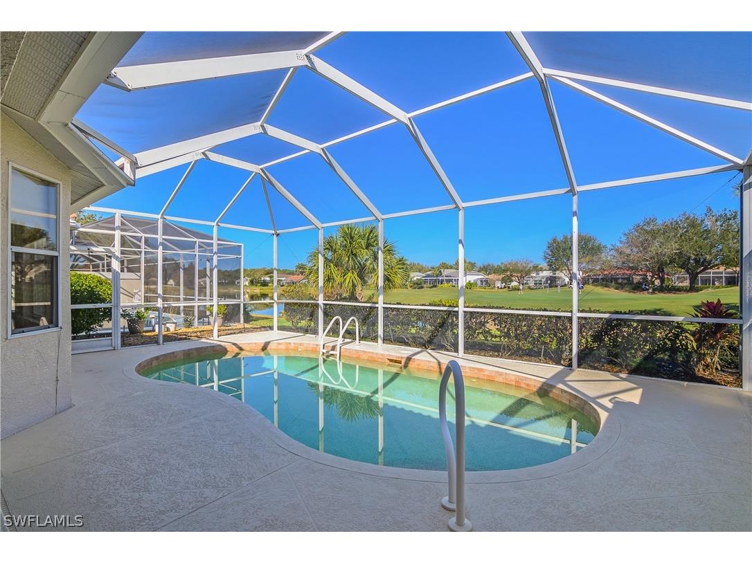 2045 Crestview Way #A10 Naples FL 34119 225082967 image1