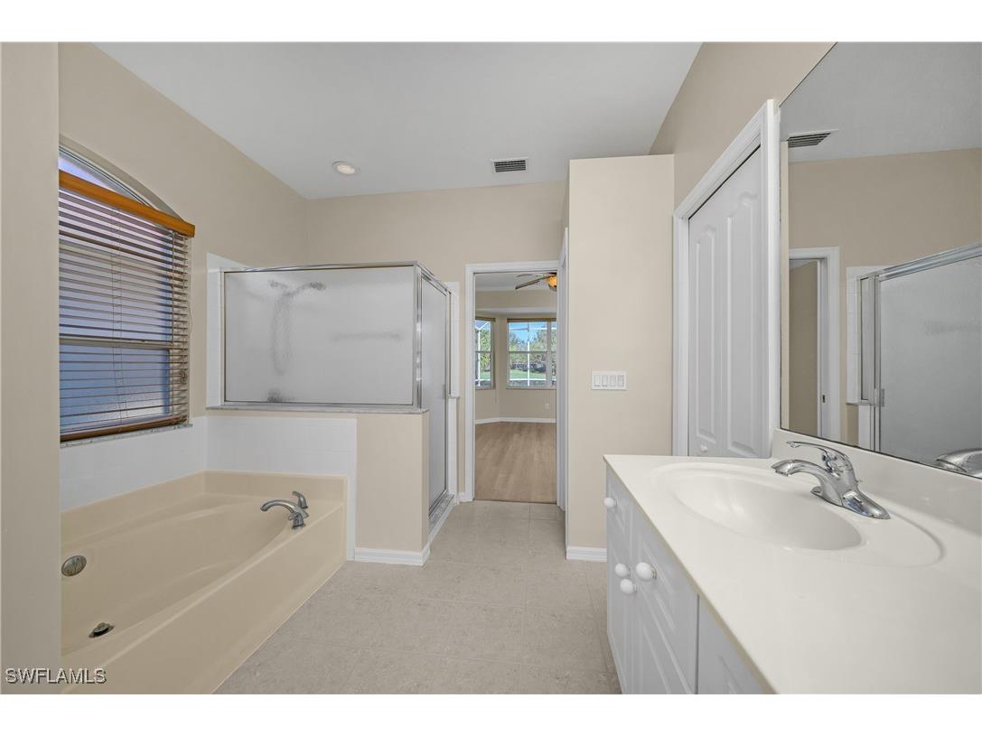 2045 Crestview Way #A10 Naples FL 34119 225082967 image25