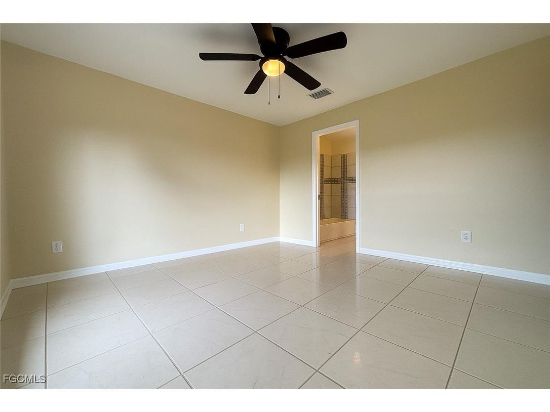 2045 NE 28th Street Cape Coral FL 33909 2025019889 image8