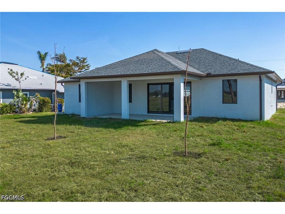 2045 NW 3rd Street Cape Coral FL 33993 2026020555 image20