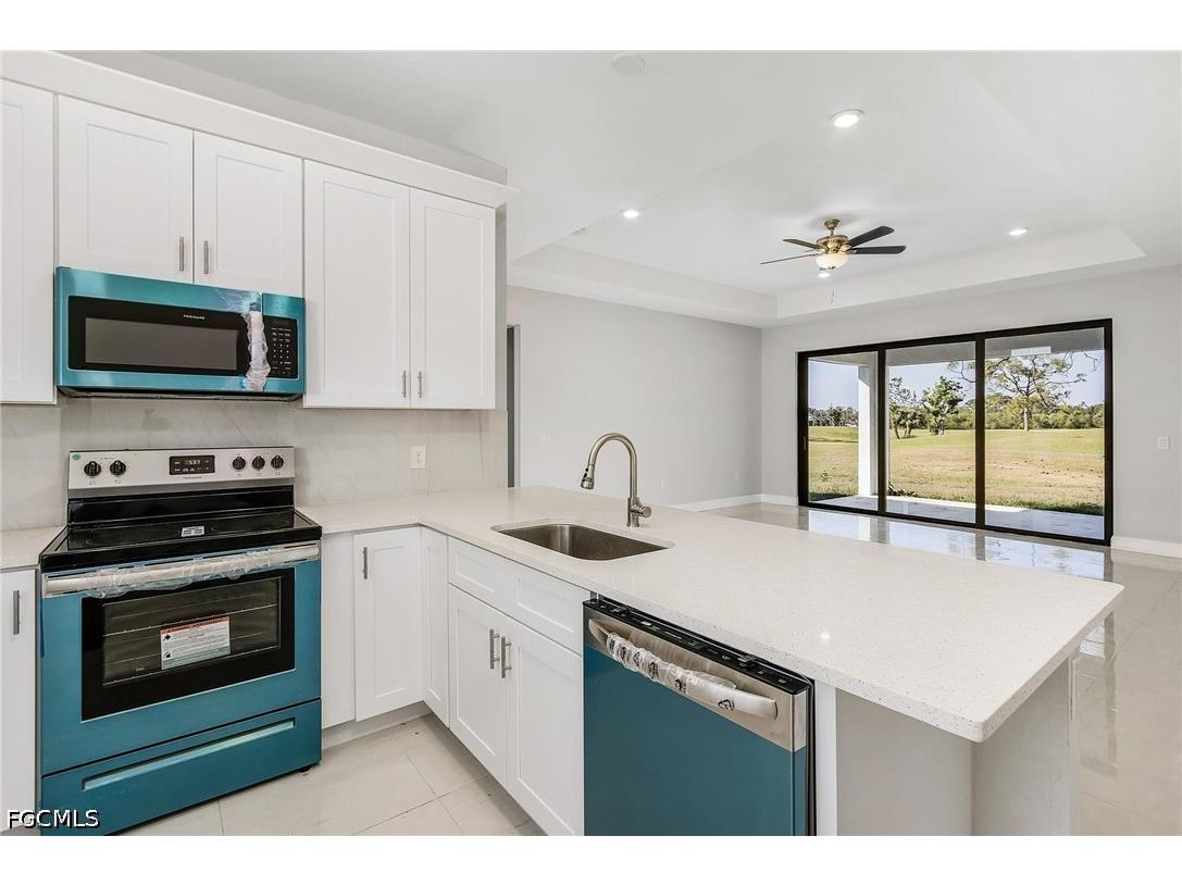 2045 NW 3rd Street Cape Coral FL 33993 2026020555 image4