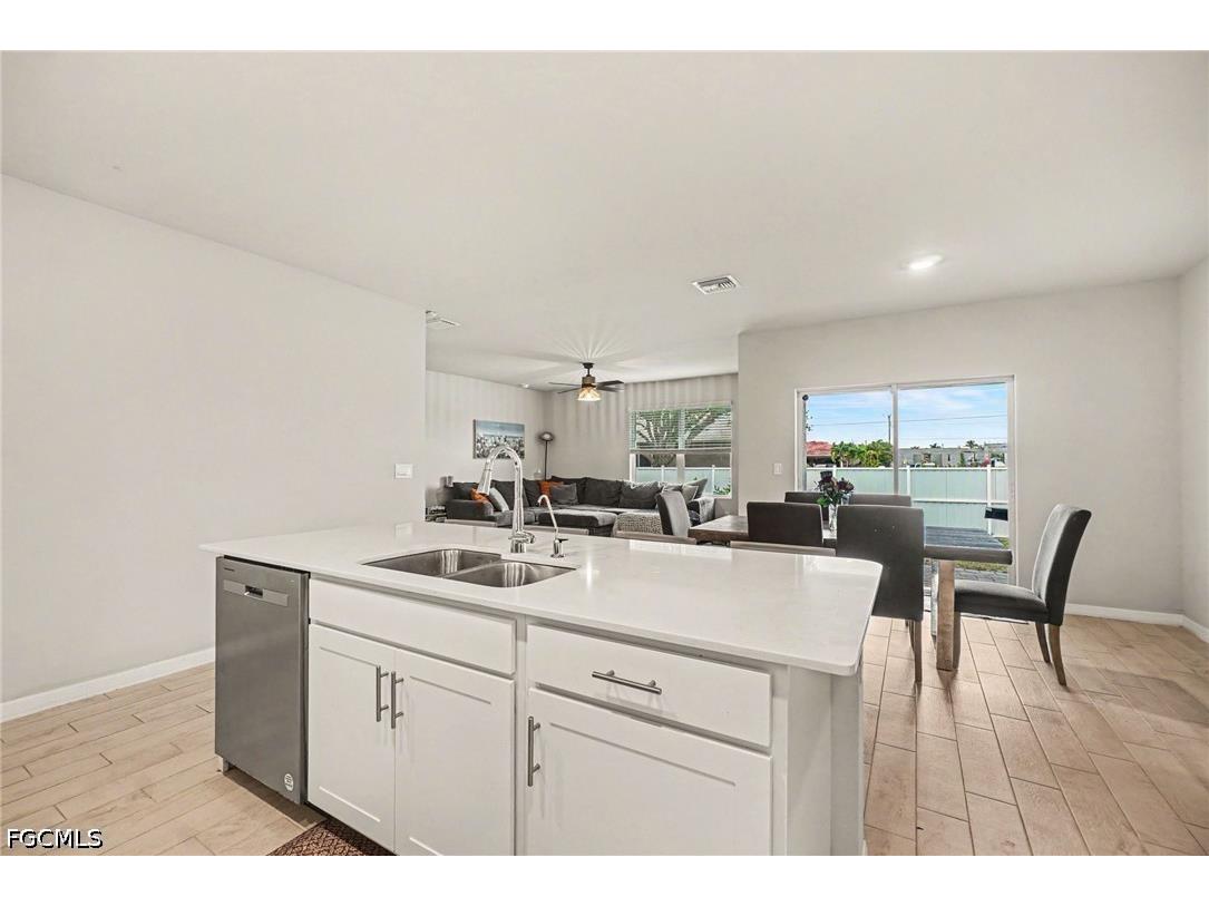 2045 NW 7th Street Cape Coral FL 33993 2026024607 image11