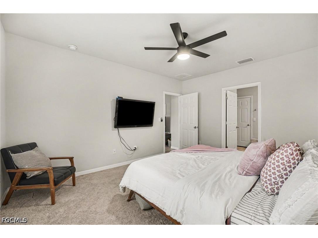 2045 NW 7th Street Cape Coral FL 33993 2026024607 image14