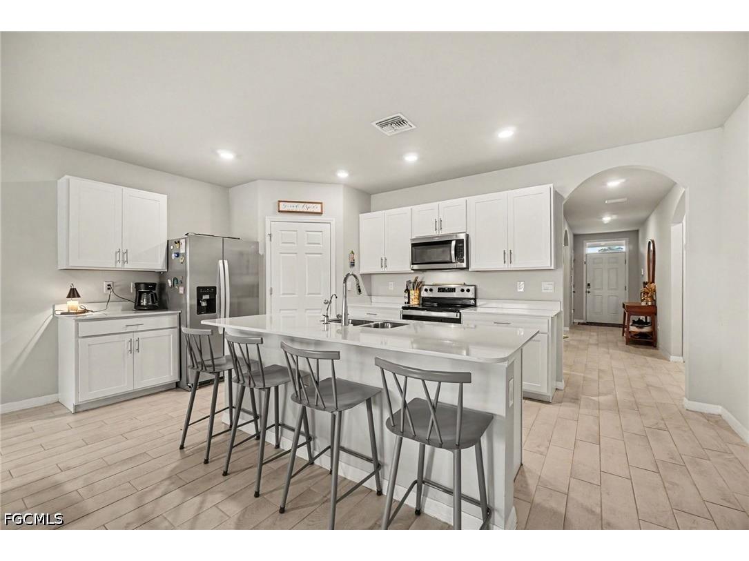 2045 NW 7th Street Cape Coral FL 33993 2026024607 image8