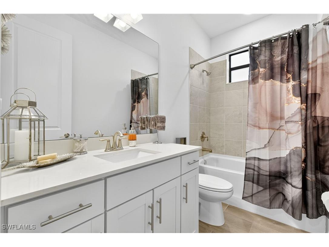 20455 Napa Loop Estero FL 33928 225061953 image19