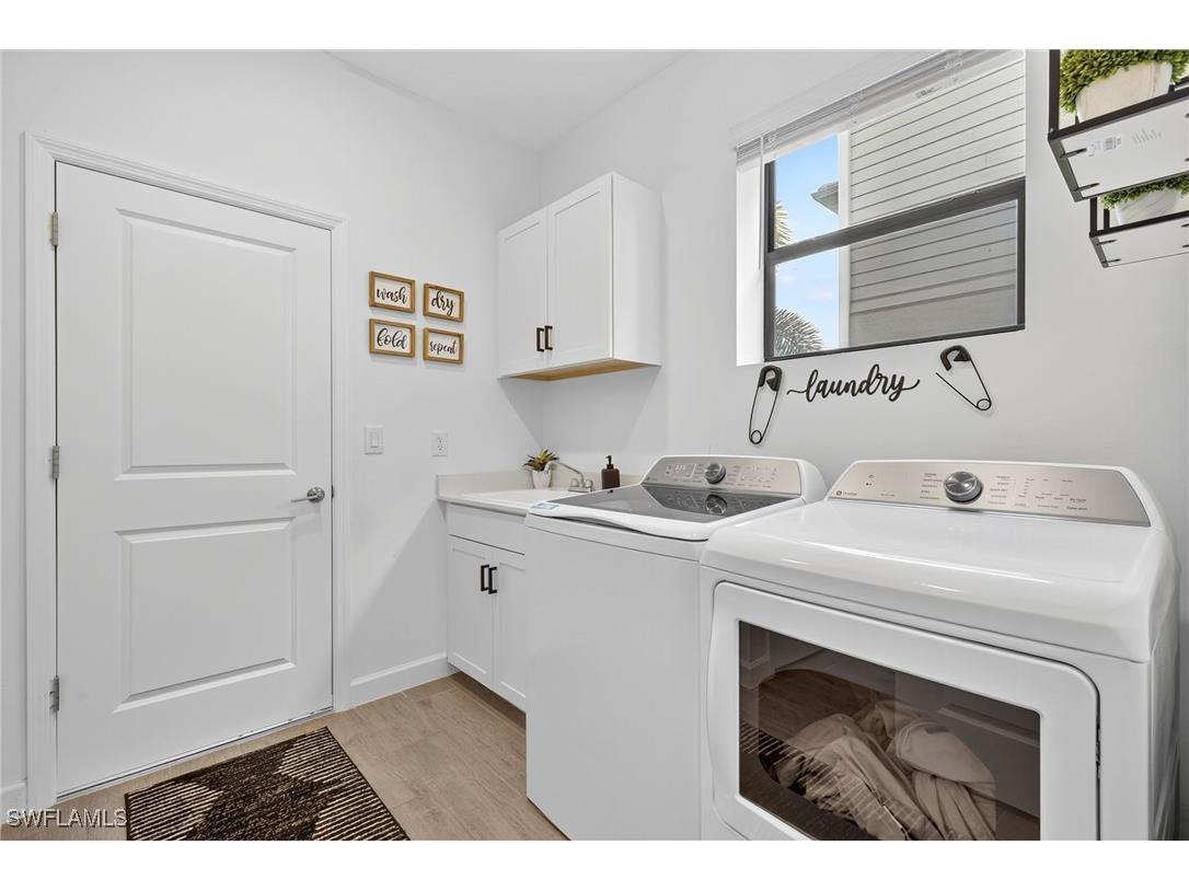 20455 Napa Loop Estero FL 33928 225061953 image48