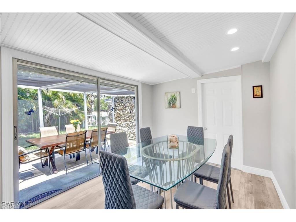 2047 Harbor Lane Naples FL 34104 225054659 image11