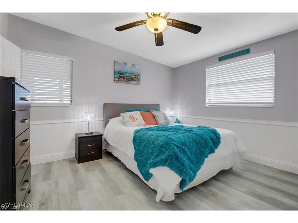 2047 Harbor Lane Naples FL 34104 225054659 image12