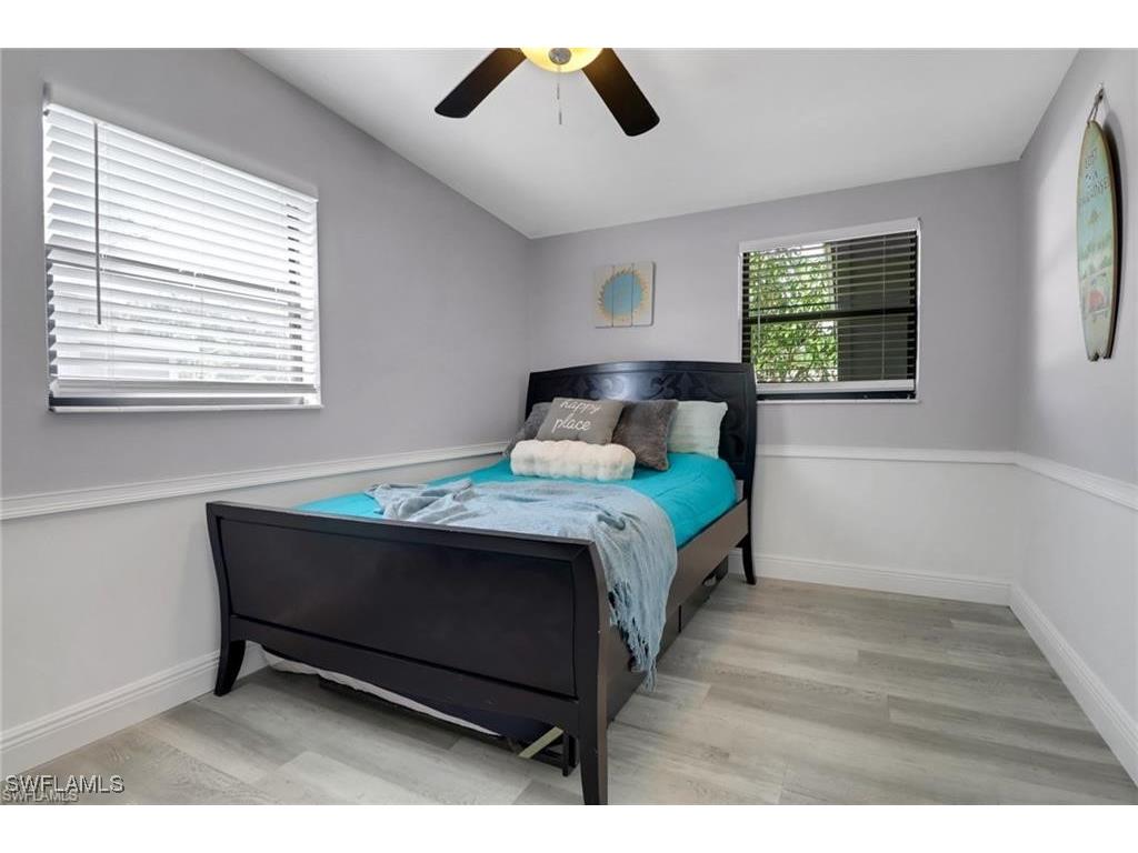 2047 Harbor Lane Naples FL 34104 225054659 image21