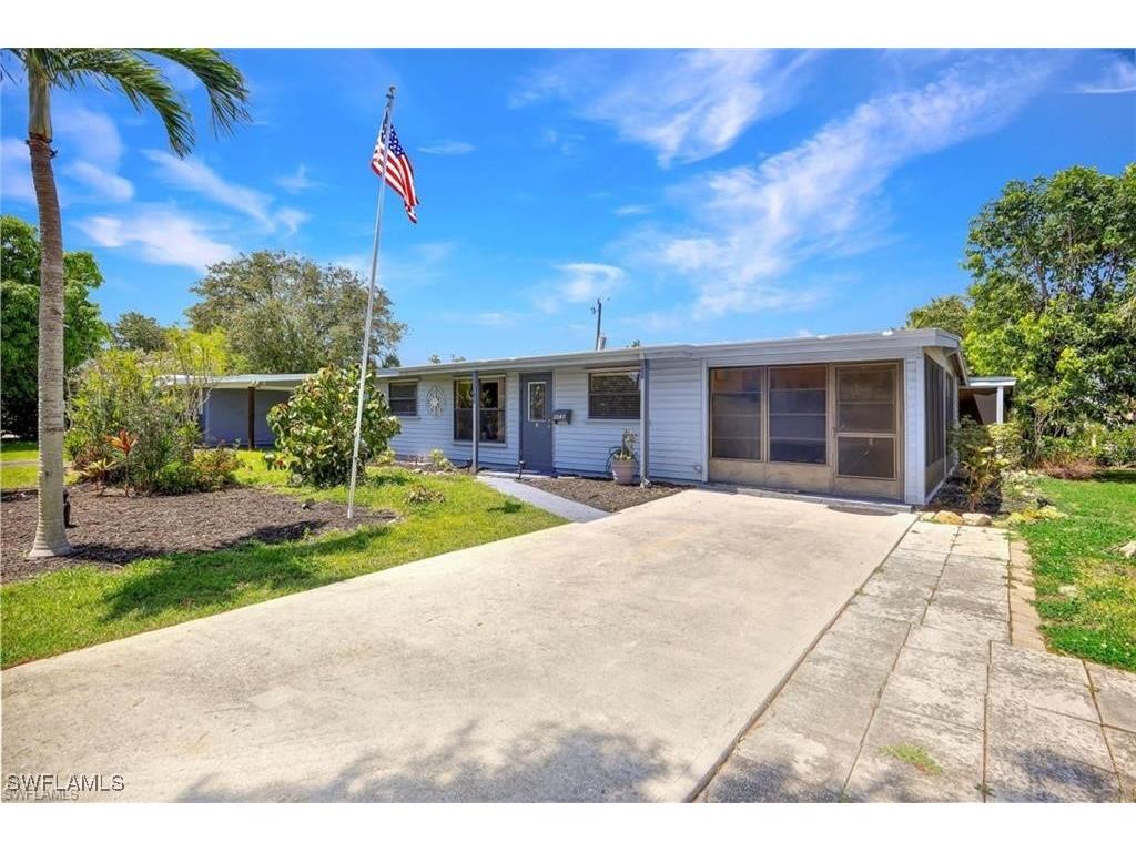 2047 Harbor Lane Naples FL 34104 225054659 image29