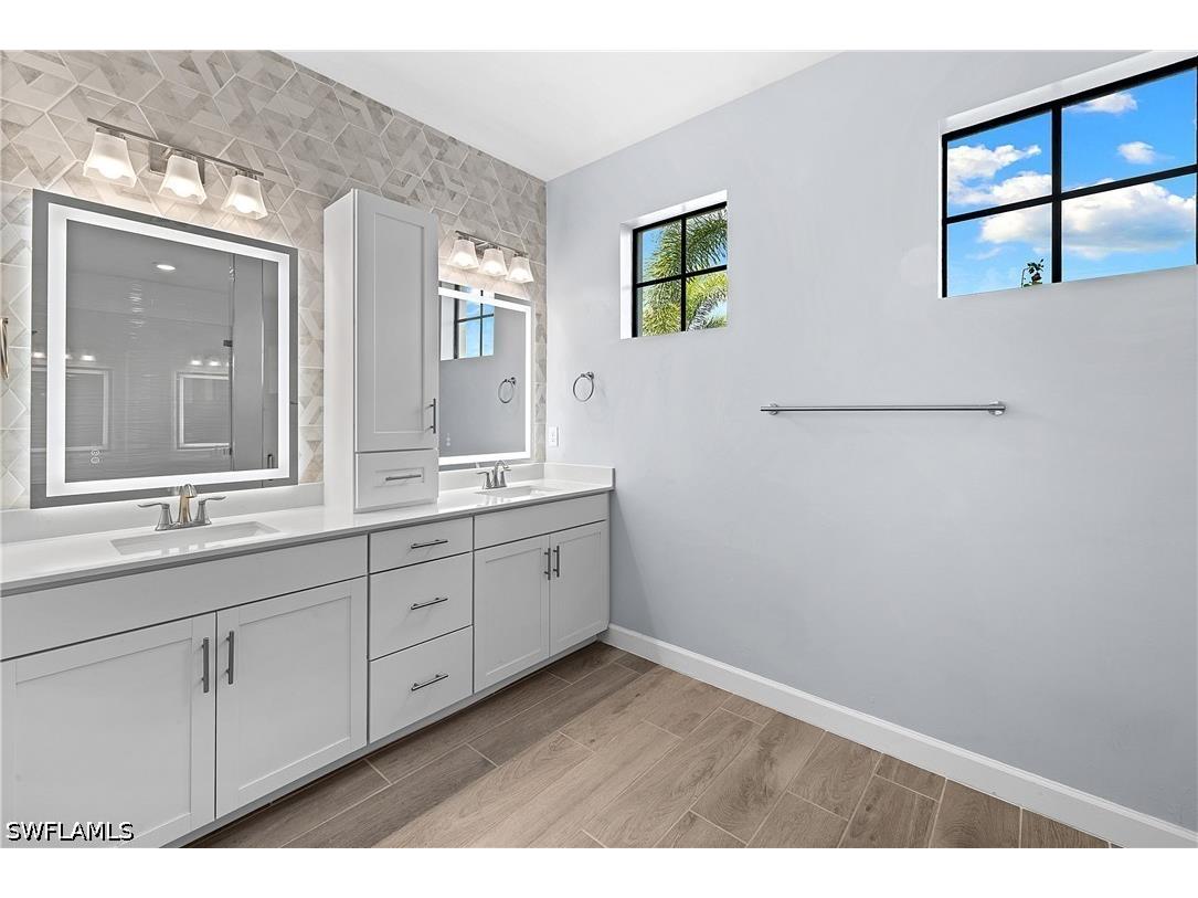 20475 Napa Loop Estero FL 33928 226020601 image21