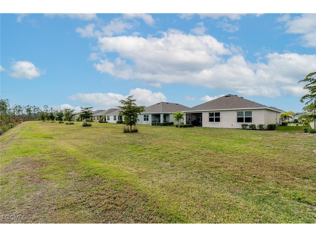 20476 Camino Torcido Loop North Fort Myers FL 33917 2026002323 image2
