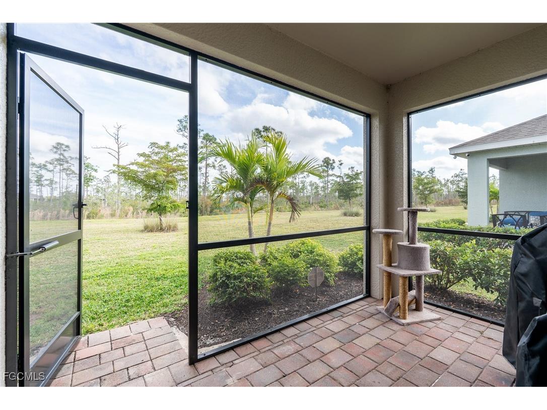 20476 Camino Torcido Loop North Fort Myers FL 33917 2026002323 image4