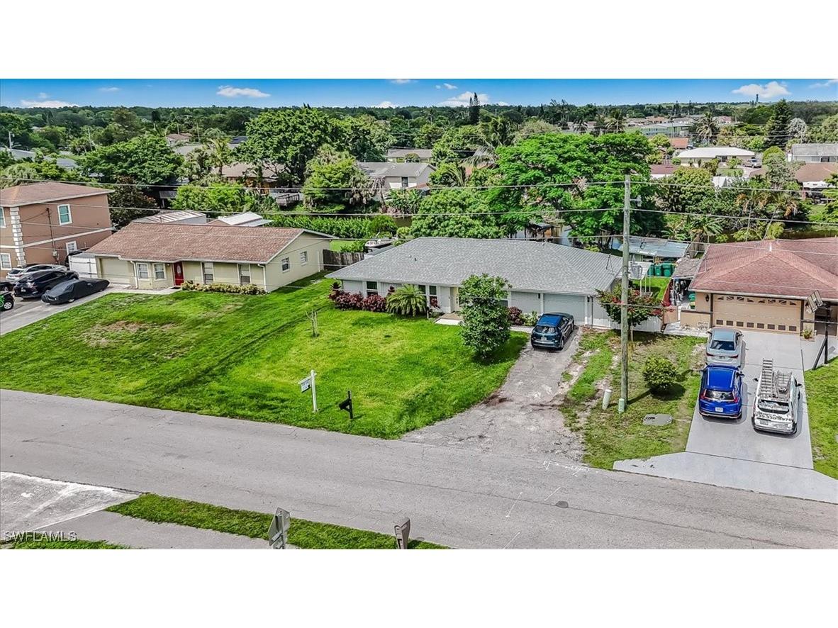 2048 50th Terrace SW Naples FL 34116 225056790 image1