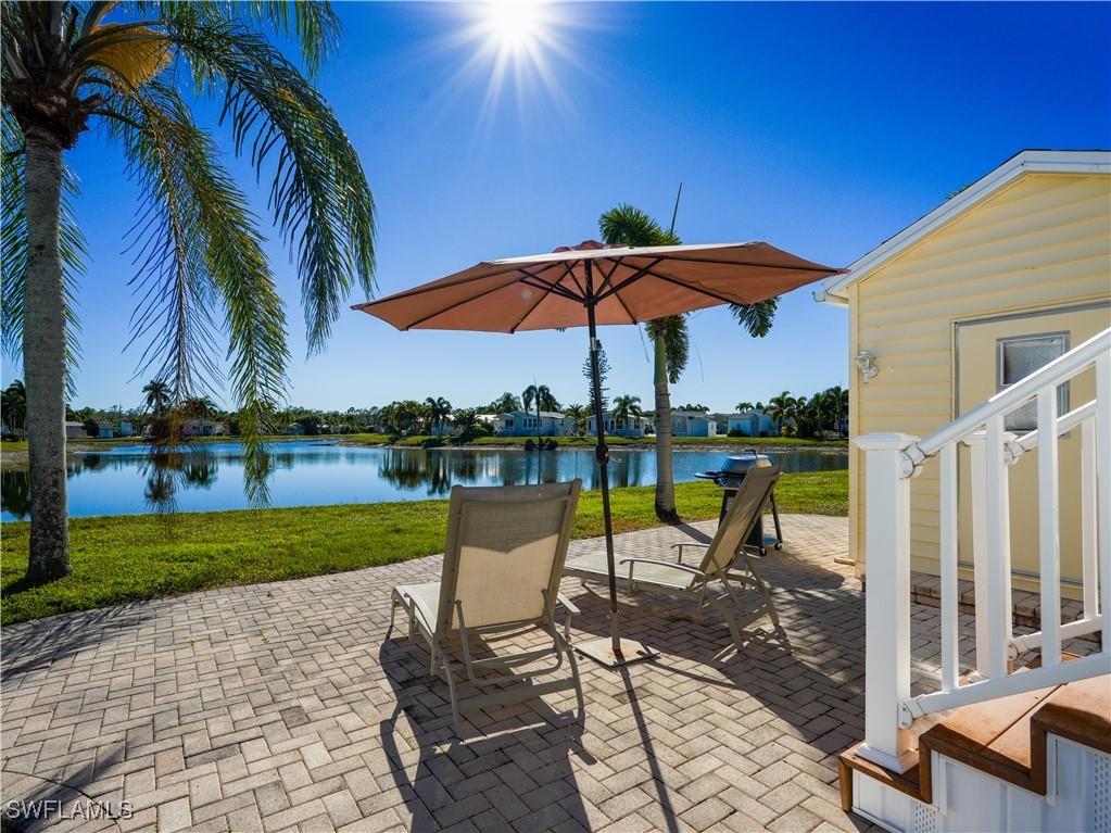 2048 Crystal Lake Drive Naples FL 34120 226002871 image1