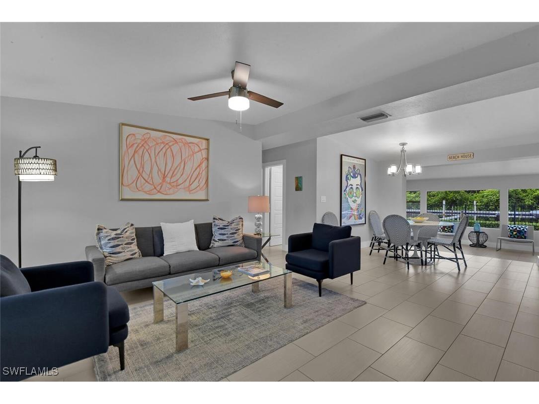 2048 Harbor Lane Naples FL 34104 225068453 image1