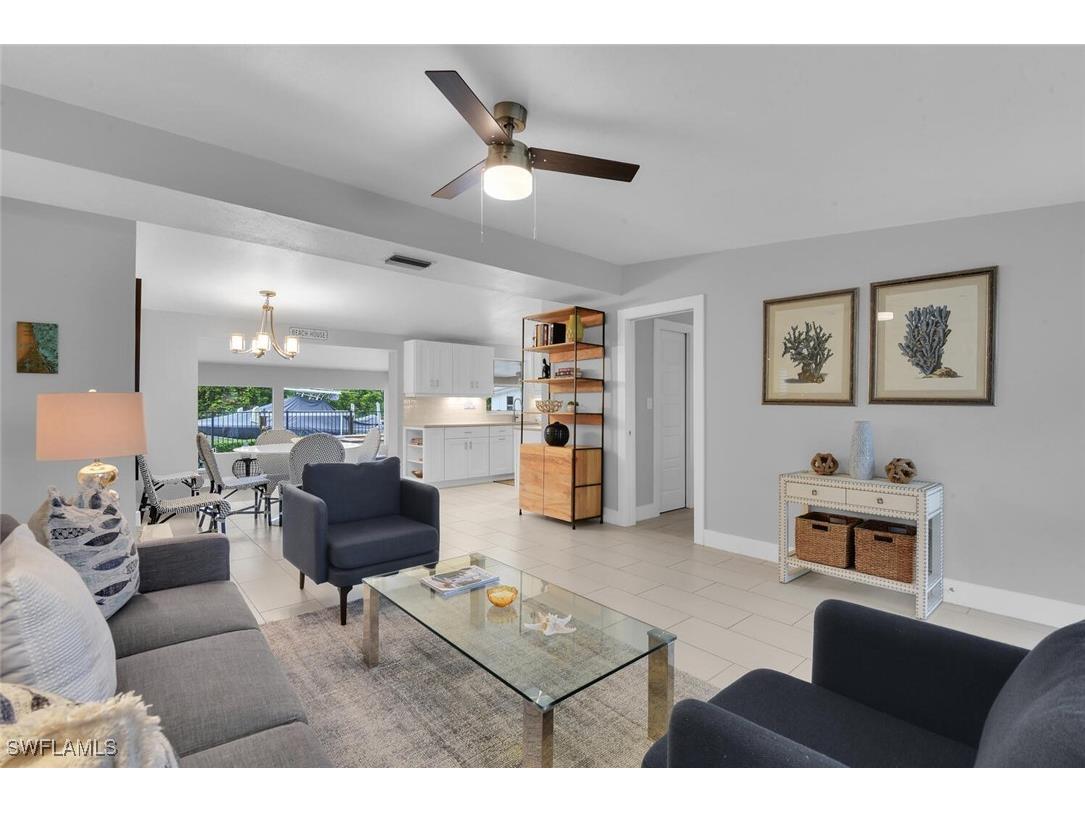 2048 Harbor Lane Naples FL 34104 225068453 image3